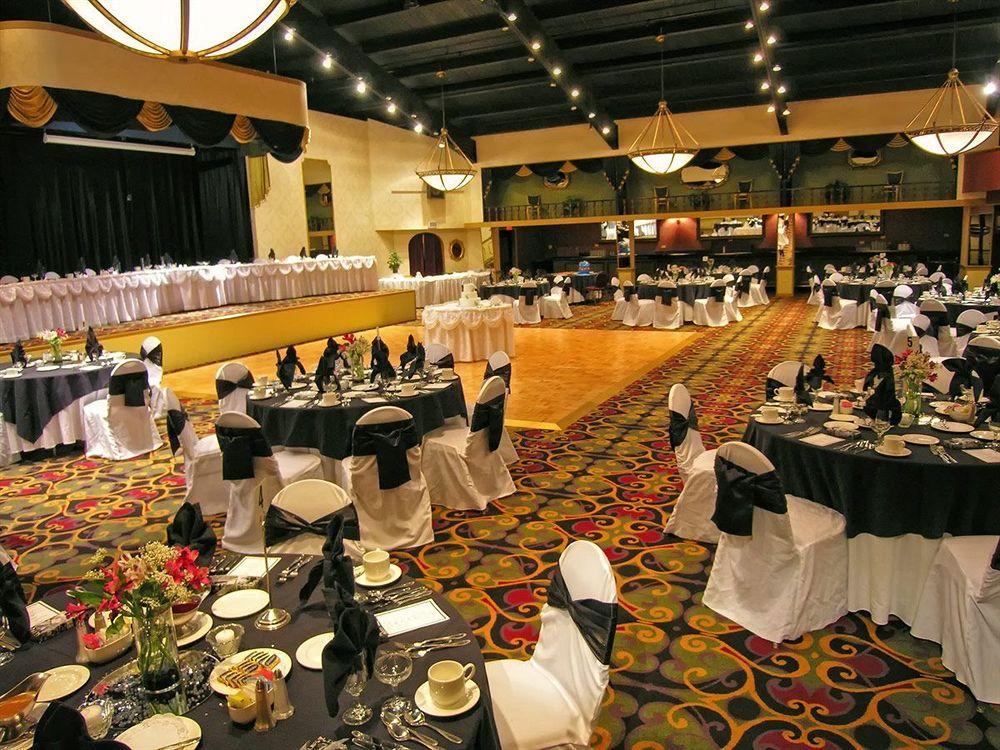 Pheasant Run Resort Saint Charles Exterior foto
