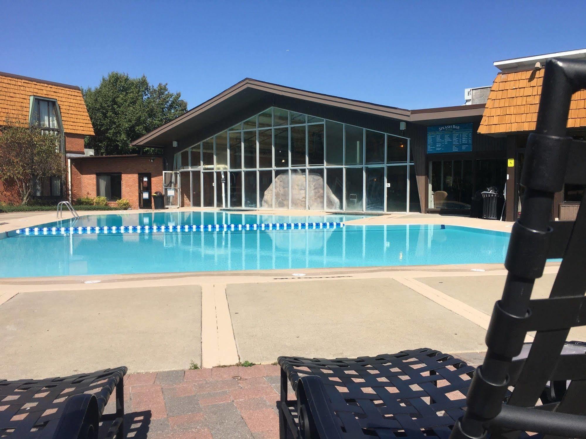 Pheasant Run Resort Saint Charles Exterior foto